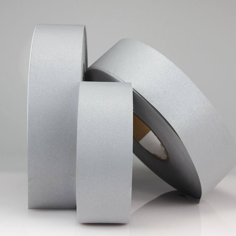 MHR-3662 double-side silver elastic reflective fabric in daylight
